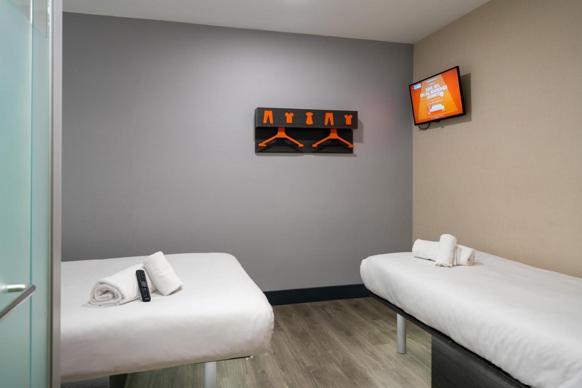 Easyhotel Ipswich Exterior foto